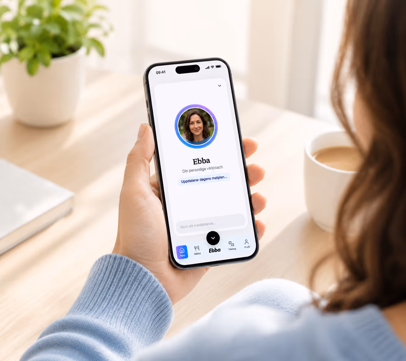 Ebba on your phone, your personal weight coach, updating today's meal plan